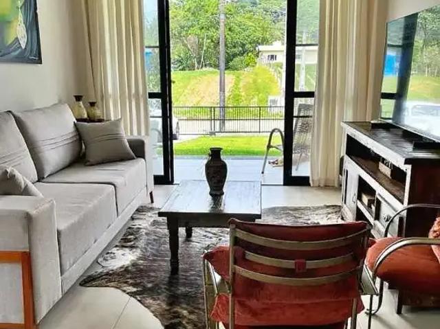 Casa / Sobrado para Venda em Santo Amaro da Imperatriz/SC Centro 3 Quartos