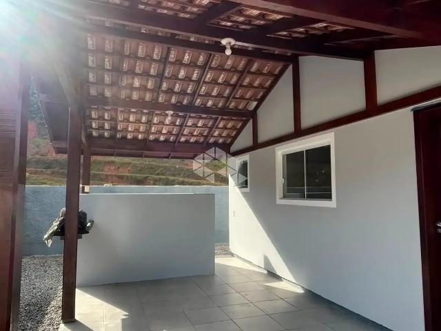 Casa / Sobrado para Venda em Santo Amaro da Imperatriz/SC Varginha 2 Quartos
