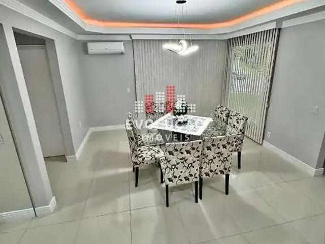Casa / Sobrado para Venda em Santo Amaro da Imperatriz/SC Vila Santana 4 Quartos