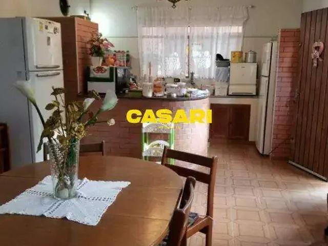 Casa / Sobrado para Venda em Santo André/SP Capuava 3 Quartos