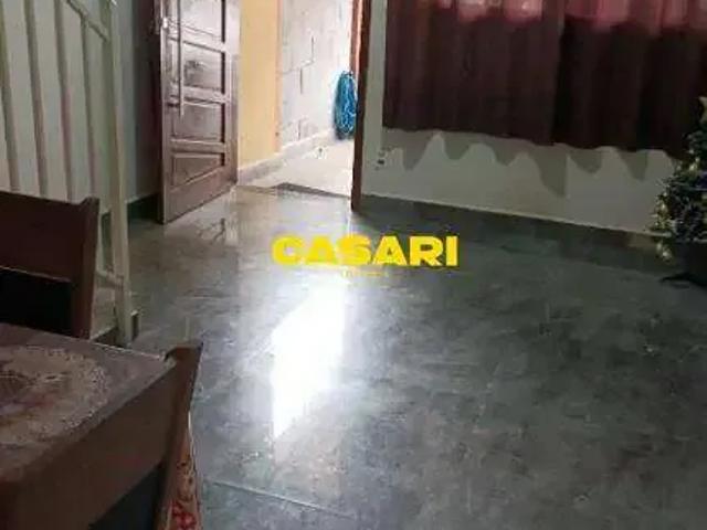 Casa / Sobrado para Venda em Santo André/SP Jardim 2 Quartos