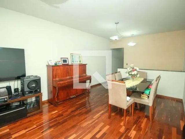 Casa / Sobrado para Venda em Santo André/SP Jardim 3 Quartos