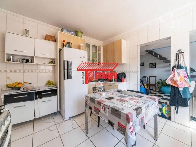 Casa / Sobrado para Venda em Santo André/SP Jardim do Estádio 3 Quartos
