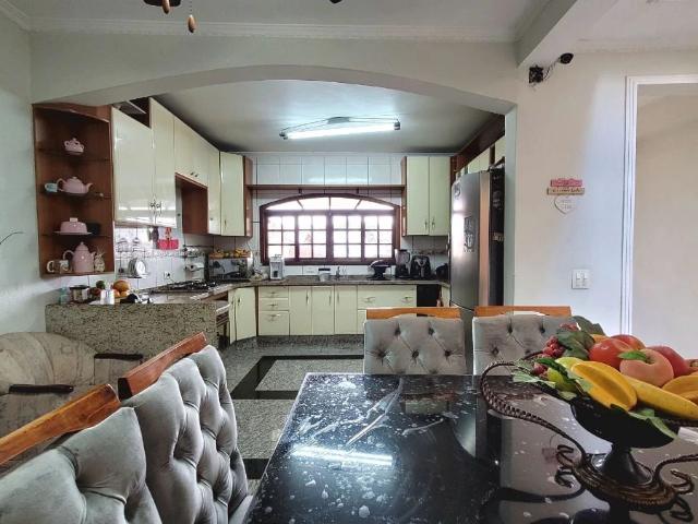 Casa / Sobrado para Venda em Santo André/SP Jardim Rina 3 Quartos