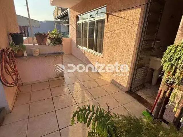 Casa / Sobrado para Venda em Santo André/SP Jardim Stella 6 Quartos