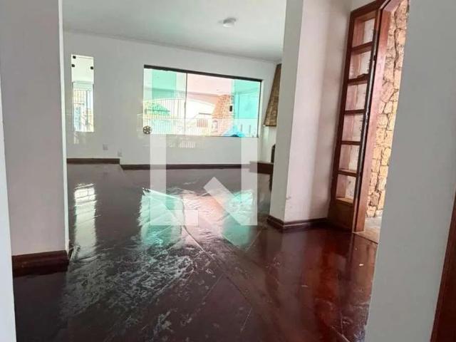Casa / Sobrado para Venda em Santo André/SP Parque Bandeirante 4 Quartos