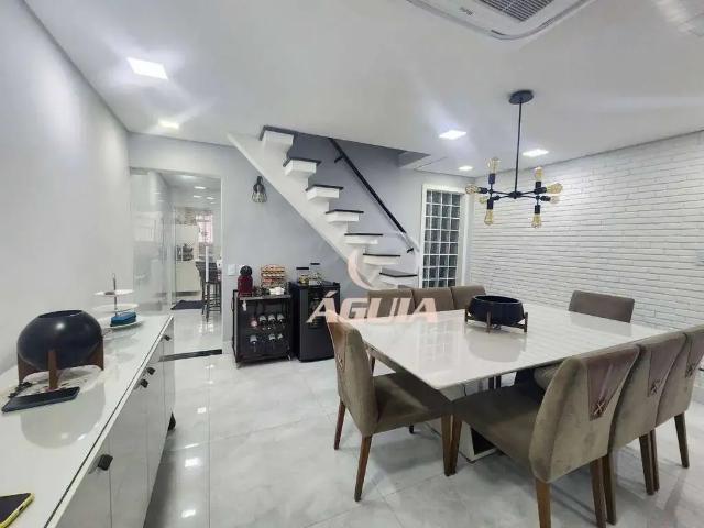 Casa / Sobrado para Venda em Santo André/SP Parque Capuava 3 Quartos