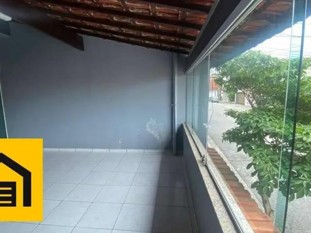 Casa / Sobrado para Venda em Santo André/SP Parque Gerassi 3 Quartos