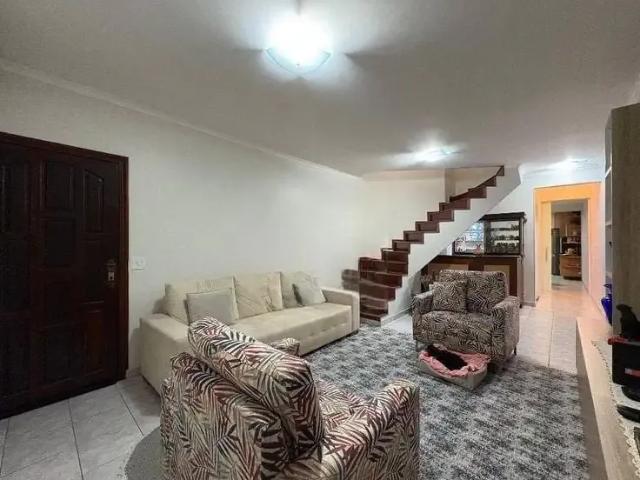 Casa / Sobrado para Venda em Santo André/SP Parque Gerassi 3 Quartos