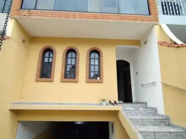 Casa / Sobrado para Venda em Santo André/SP Parque Gerassi 3 Quartos