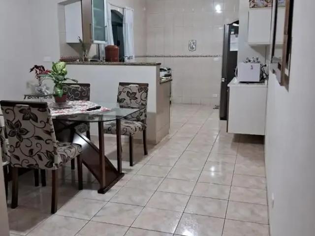 Casa / Sobrado para Venda em Santo André/SP Parque Gerassi 3 Quartos