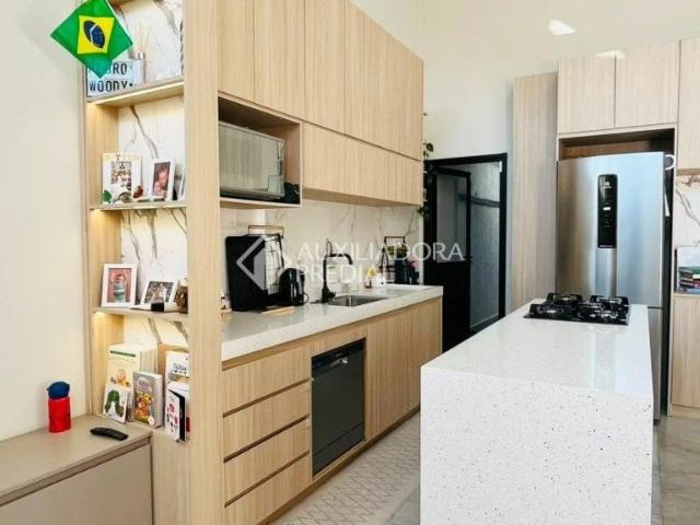 Casa / Sobrado para Venda em Santo André/SP Parque Jaçatuba 3 Quartos