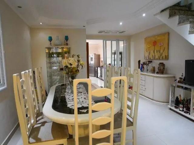 Casa / Sobrado para Venda em Santo André/SP Parque João Ramalho 4 Quartos