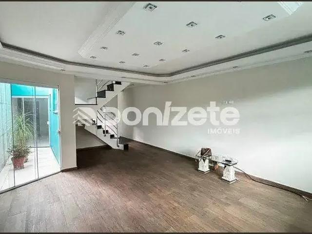 Casa / Sobrado para Venda em Santo André/SP Parque Novo Oratório 3 Quartos