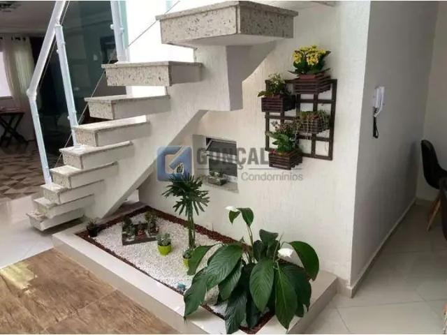 Casa / Sobrado para Venda em Santo André/SP Vila Guiomar 4 Quartos