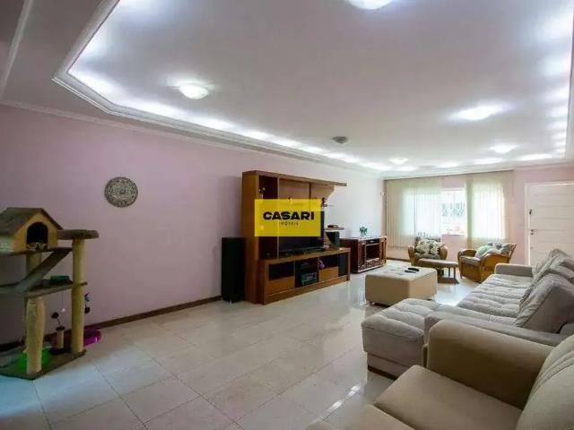 Casa / Sobrado para Venda em Santo André/SP Vila Scarpelli 4 Quartos