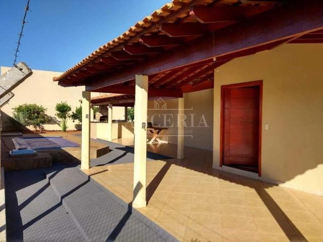 Casa / Sobrado para Venda em Santo Antônio do Aracanguá/SP Centro 3 Quartos