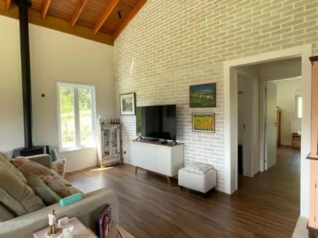 Casa / Sobrado para Venda em Santo Antônio do Pinhal/SP Zona Rural 1 Quartos