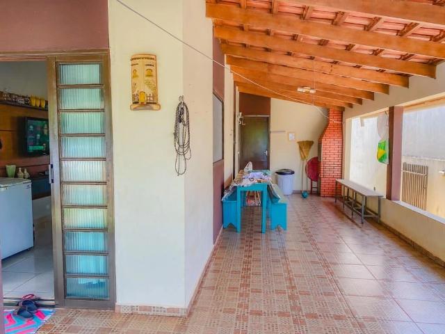 Casa / Sobrado para Venda em Santo Inácio/PR Distrito Costa do Sol 4 Quartos