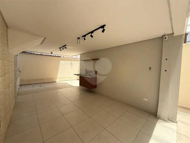 Casa / Sobrado para Venda em Santos/SP Vila Mathias 2 Quartos