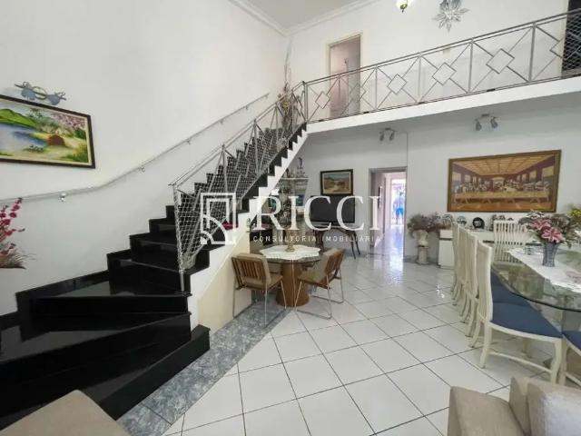 Casa / Sobrado para Venda em Santos/SP Vila Mathias 4 Quartos