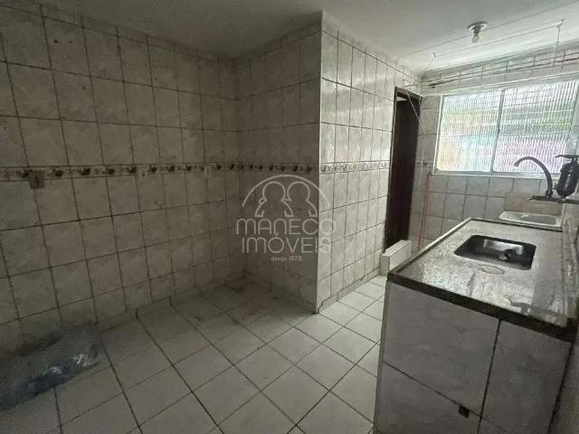 Casa / Sobrado para Venda em Santos/SP Vila Gilda 2 Quartos