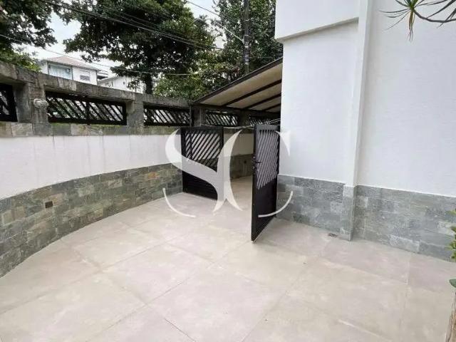 Casa / Sobrado para Venda em Santos/SP Aparecida 3 Quartos