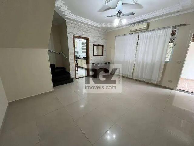 Casa / Sobrado para Venda em Santos/SP Aparecida 3 Quartos
