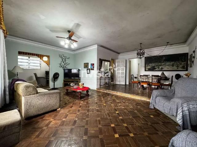Casa / Sobrado para Venda em Santos/SP Aparecida 5 Quartos