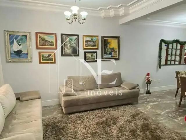 Casa / Sobrado para Venda em Santos/SP Boqueirão 3 Quartos