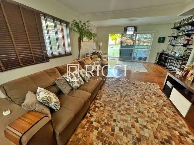 Casa / Sobrado para Venda em Santos/SP Boqueirão 3 Quartos