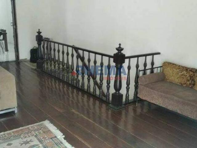 Casa / Sobrado para Venda em Santos/SP Boqueirão 3 Quartos