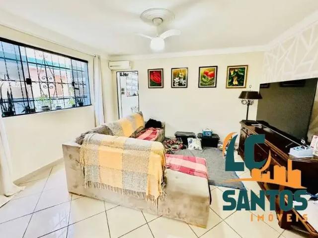 Casa / Sobrado para Venda em Santos/SP Boqueirão 3 Quartos