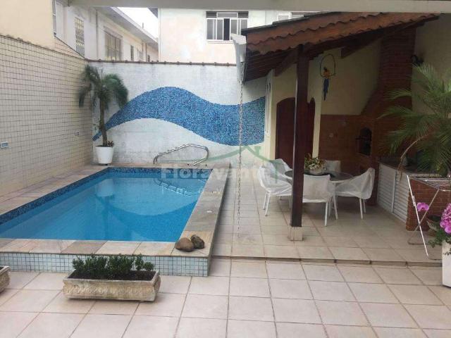 Casa / Sobrado para Venda em Santos/SP Boqueirão 3 Quartos