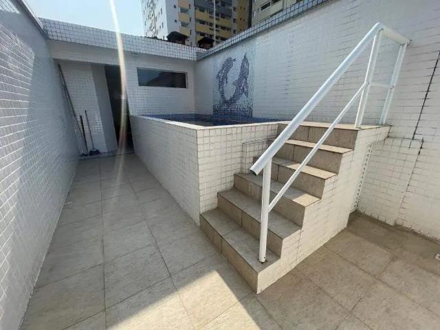 Casa / Sobrado para Venda em Santos/SP Boqueirão 4 Quartos