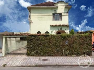 Casa / Sobrado para Venda em Santos/SP Boqueirão 8 Quartos