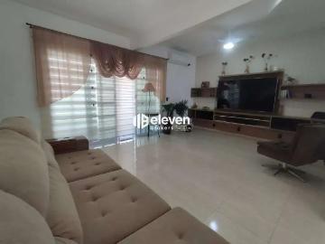 Casa / Sobrado para Venda em Santos/SP Campo Grande 3 Quartos