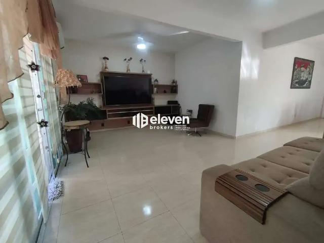 Casa / Sobrado para Venda em Santos/SP Campo Grande 3 Quartos