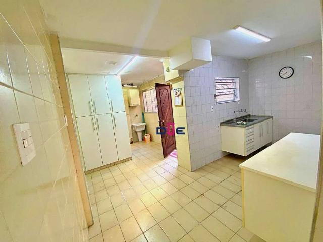 Casa / Sobrado para Venda em Santos/SP Campo Grande 3 Quartos