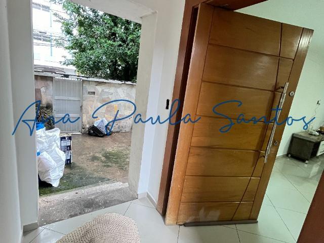 Casa / Sobrado para Venda em Santos/SP Campo Grande 3 Quartos
