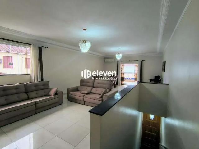 Casa / Sobrado para Venda em Santos/SP Campo Grande 3 Quartos