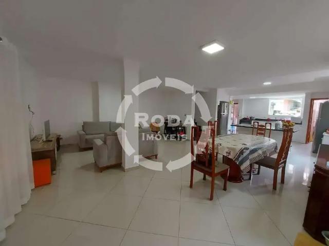Casa / Sobrado para Venda em Santos/SP Campo Grande 3 Quartos