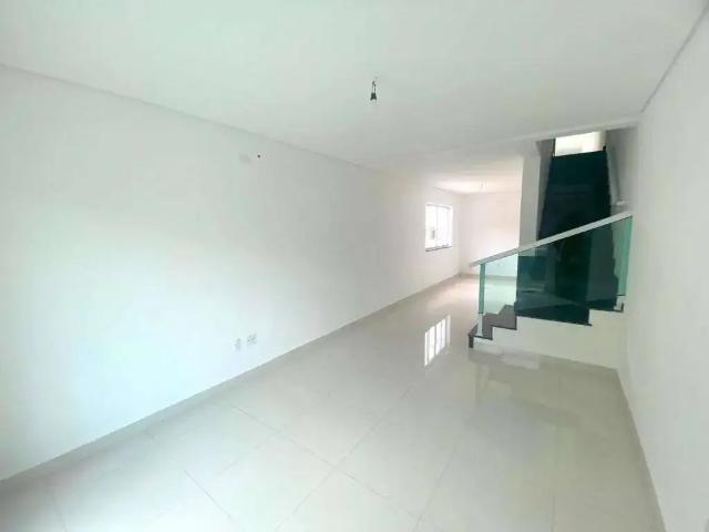 Casa / Sobrado para Venda em Santos/SP Campo Grande 4 Quartos