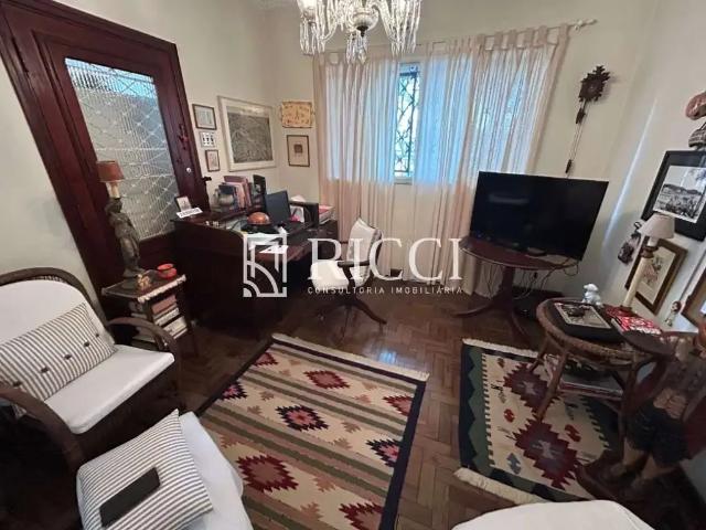 Casa / Sobrado para Venda em Santos/SP Campo Grande 4 Quartos