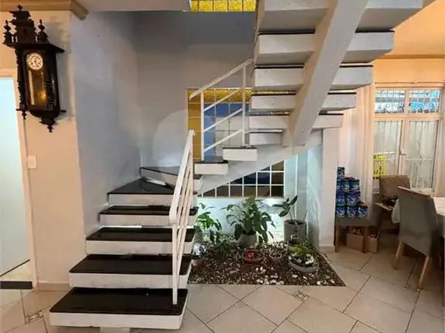 Casa / Sobrado para Venda em Santos/SP Campo Grande 5 Quartos