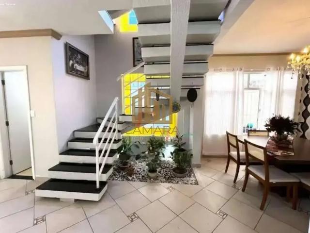 Casa / Sobrado para Venda em Santos/SP Campo Grande 5 Quartos