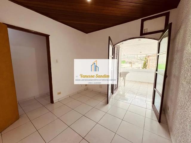 Casa / Sobrado para Venda em Santos/SP Caneleira 2 Quartos