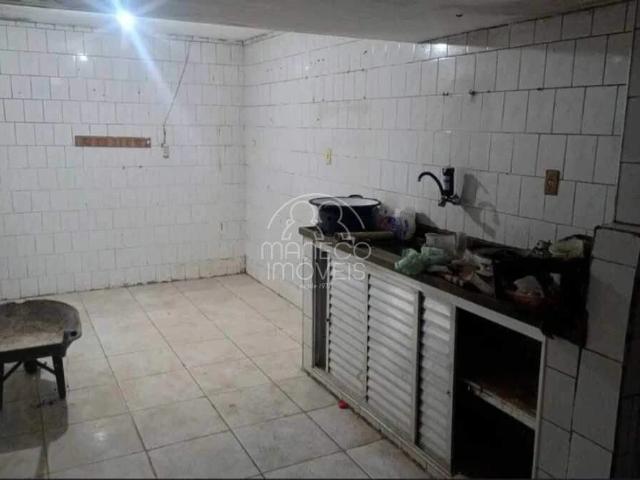 Casa / Sobrado para Venda em Santos/SP Castelo 3 Quartos