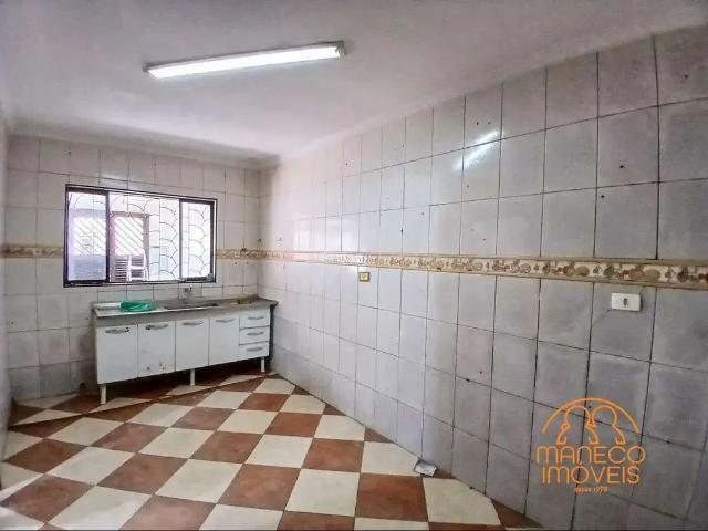 Casa / Sobrado para Venda em Santos/SP Castelo 3 Quartos