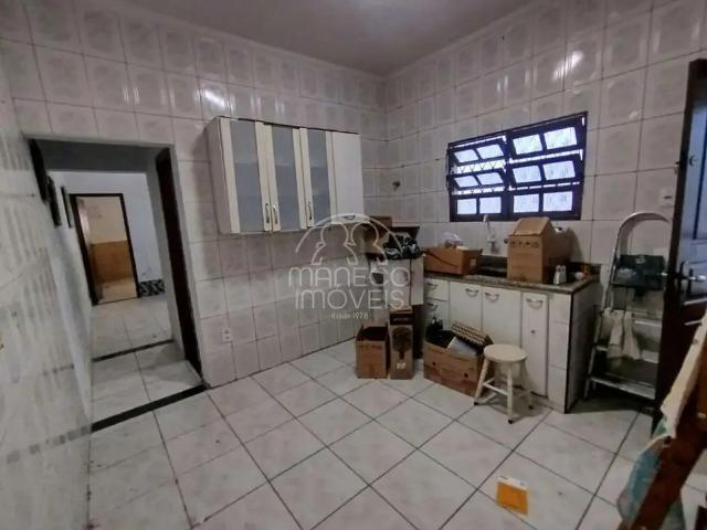 Casa / Sobrado para Venda em Santos/SP Castelo 3 Quartos
